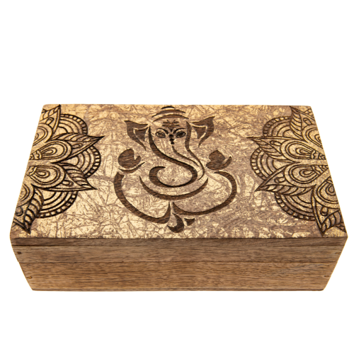 Artikelbild des Artikels “Ganesha Holzbox mit Goldverzierung “