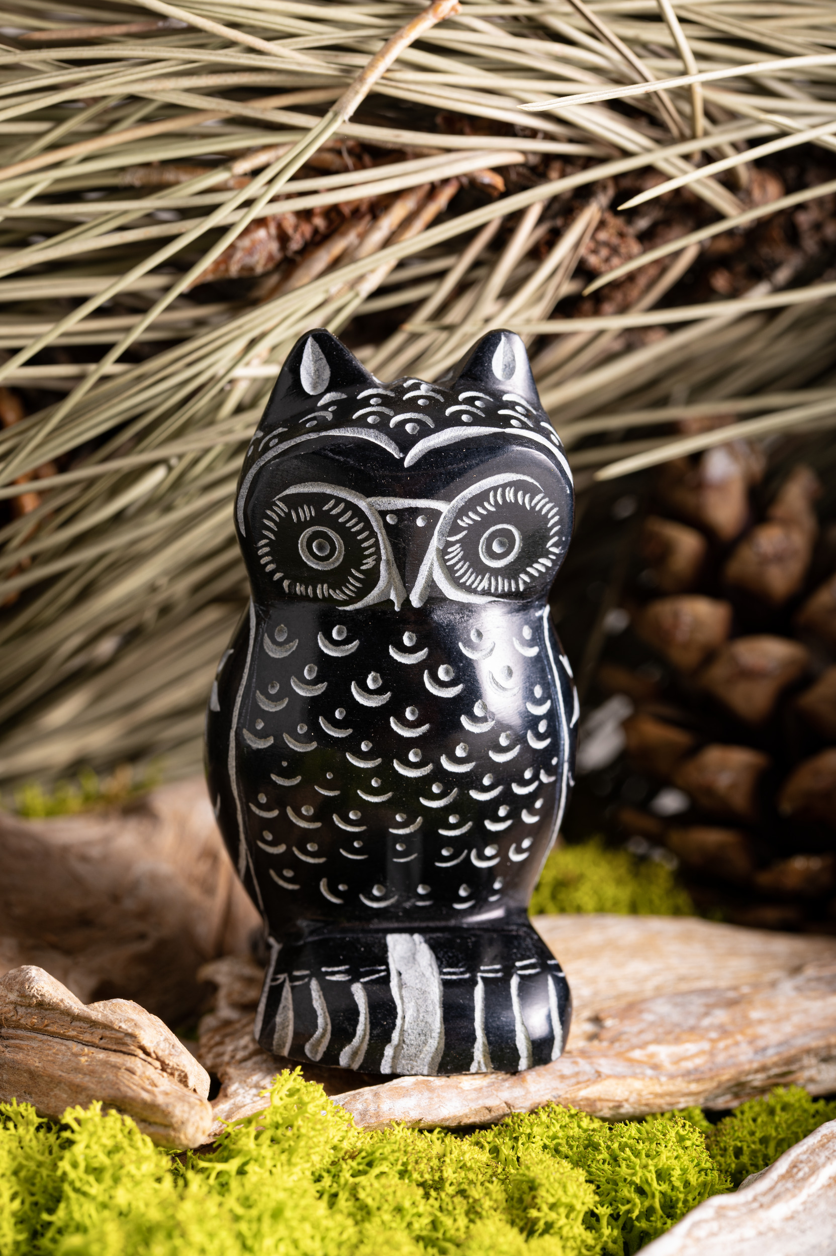 Artikelbild 2 des Artikels “Eule Statue aus Speckstein - Symbol für Weisheit “