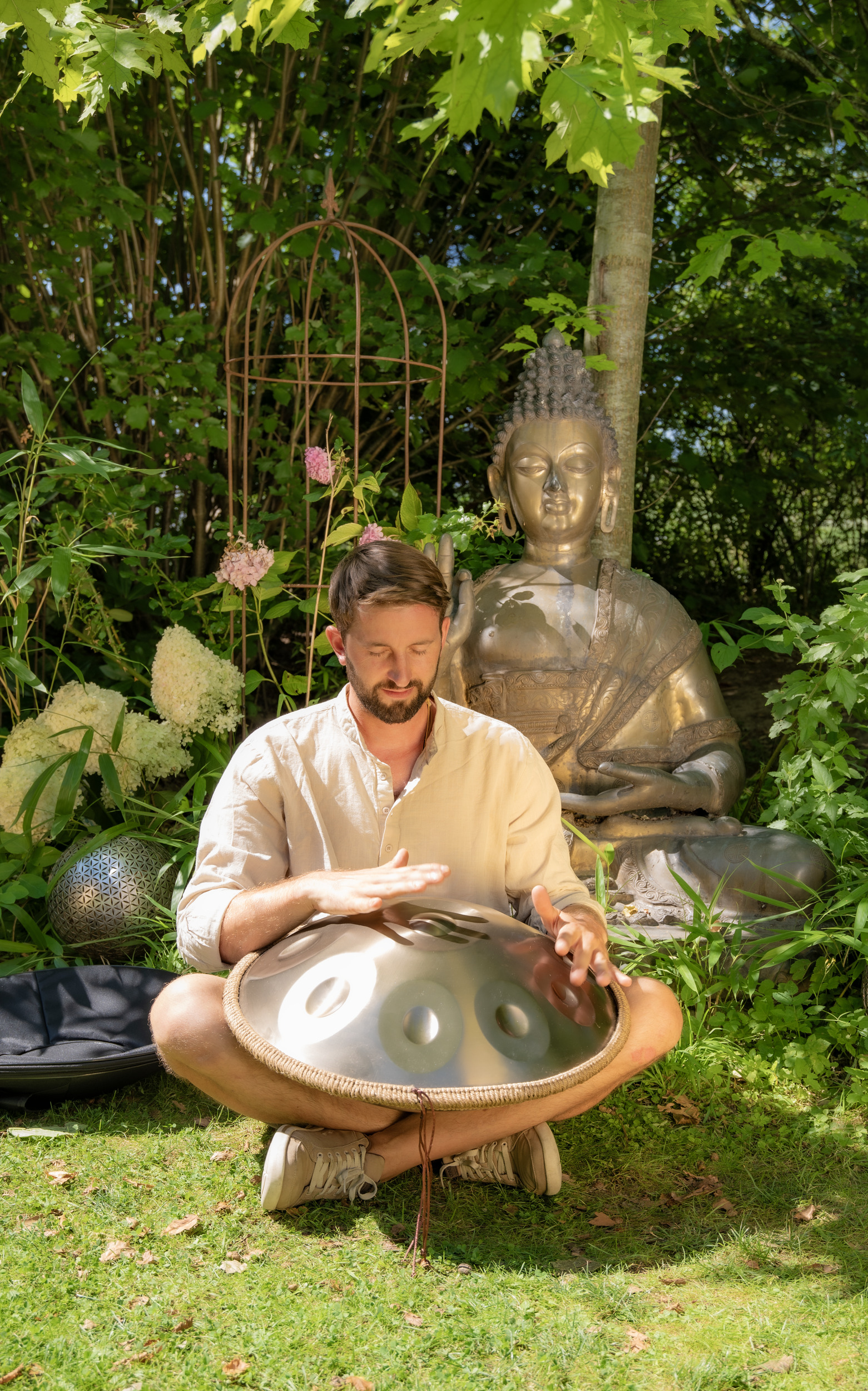 Artikelbild 3 des Artikels “Berk Handpan Kupfergold 12 Töne 440 Hz 56 cm “