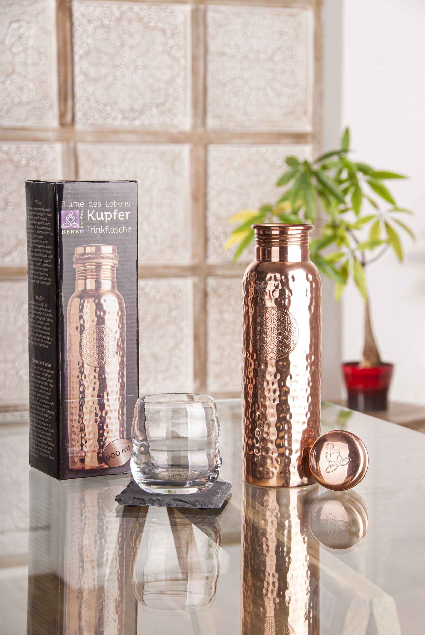 Artikelbild 3 des Artikels “Berk Trinkflasche aus Kupfer Blume des Lebens, 900ml “